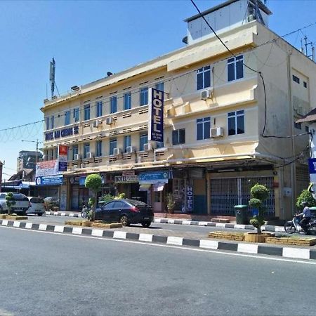 Oyo 90743 Hotel Ban Cheong Kangar Dış mekan fotoğraf