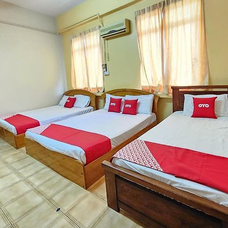 Oyo 90743 Hotel Ban Cheong Kangar Dış mekan fotoğraf