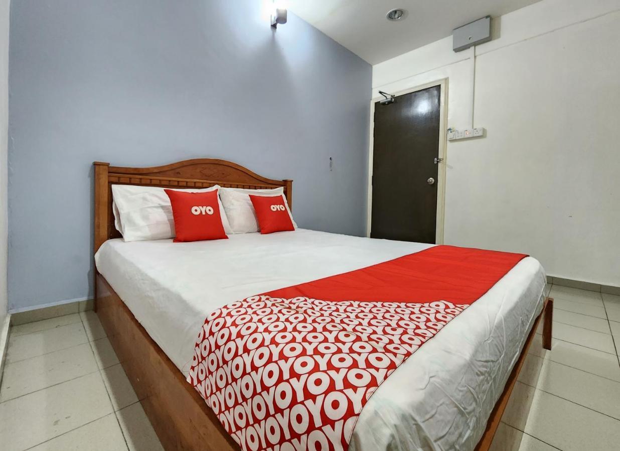 Oyo 90743 Hotel Ban Cheong Kangar Dış mekan fotoğraf