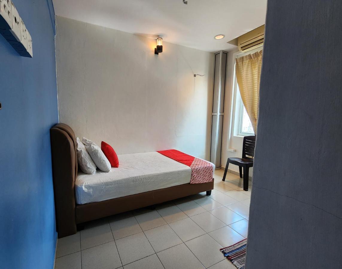 Oyo 90743 Hotel Ban Cheong Kangar Dış mekan fotoğraf