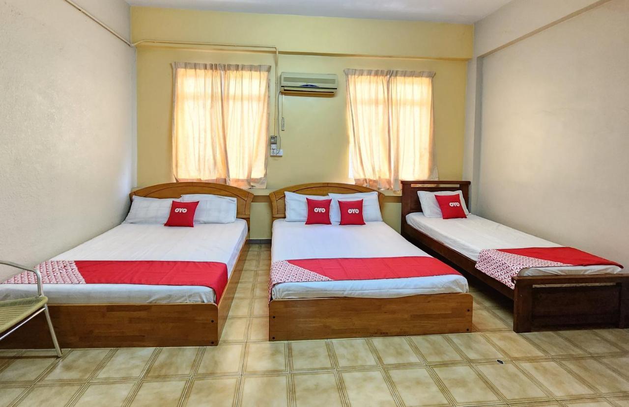 Oyo 90743 Hotel Ban Cheong Kangar Dış mekan fotoğraf