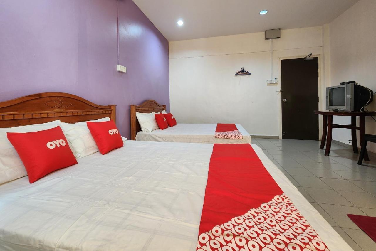 Oyo 90743 Hotel Ban Cheong Kangar Dış mekan fotoğraf